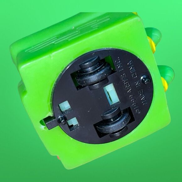 (2) 1999 Arbys Kids Meal Toy Mad Cy Boy Genius Lounge-O-Matic Pull Back Chair B2 - Picture 2 of 3